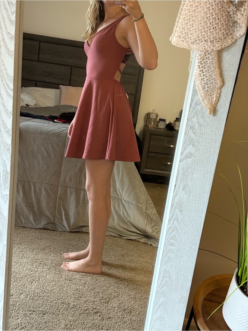 SHEIN Mauve Crisscross Backless Skater Dress - Picture 4 of 5